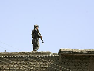 Органы безопасности Афганистана обезвредили в понедельник в Кабуле два реактивных снаряда, направленных на гостиницу Intercontinental