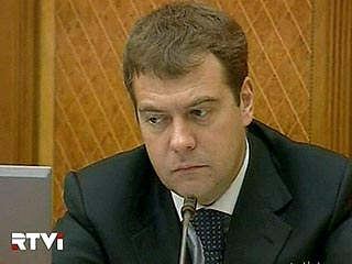 Президент РФ Дмитрий Медведев подписал закон о ратификации межправительственного соглашения с Норвегией об упрощении выдачи виз гражданам, сообщила пресс-служба Кремля