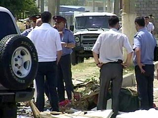 При взрыве в Назрани обрушился двухэтажный магазин