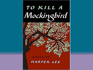 Согласно опросу роман американской писательницы Харпер Ли "Убить пересмешника" английские читатели назвали лучшим мировым произведением