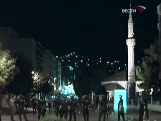 Боснийский город Мостар стал местом столкновений хорватских болельщиков с полицией после окончания в ночь на субботу  четвертьфинального матча чемпионата Европы по футболу между Хорватией и Турцией