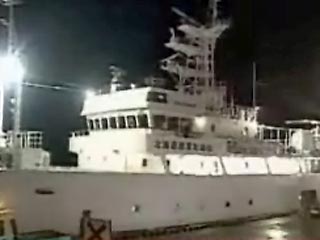 Россия продает арестованное пограничниками в августе 2006 года за браконьерство в водах у Южных Курил японское рыболовецкое судно Kisshin Maru 31