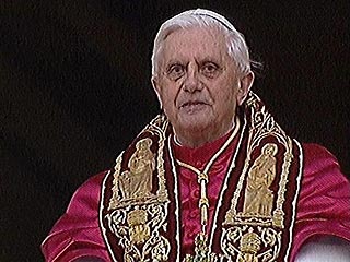 Папа римский Бенедикт XVI перепроверит чудеса Иоанна Павла II на убедительность