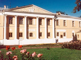 Музей Рериха, находящийся в завидном месте в центре Москвы, вызвал интерес правительственных служащих, которые планируют использовать старинный особняк под другие цели