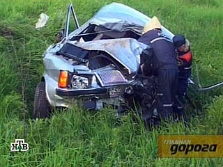 Авария произошла накануне на трассе Таганрог - Ростов, в 30 км от Ростова-на-Дону