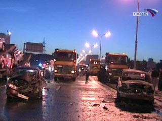 На северо-западе столицы, на Московской кольцевой автодороге, произошло ДТП, погибли три человека