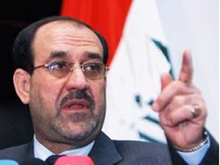 Премьер-министр Ирака Нури аль-Малики в последние недели выходил на улицы разных городов и раздавал нуждающимся деньги, сообщает агентство AP