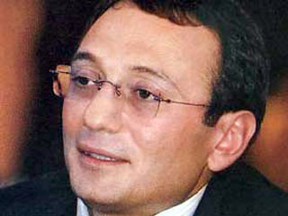 Член Совета Федерации, акционер компании "Нафта-Москва" Сулейман Керимов заплатил по итогам 2007 года налог (НДФЛ) в размере 2 млрд 543 млн рублей