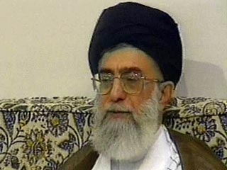Лидер и руководитель Исламской Республики аятолла Али Хаменеи: Иран "покарает" президента США Джорджа Буша, если тот решится на военную акцию против Исламской Республики