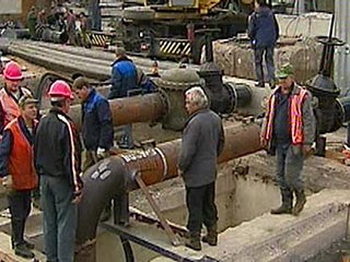 Спасатели откачали воду из затопленных домов подмосковного поселка Усково