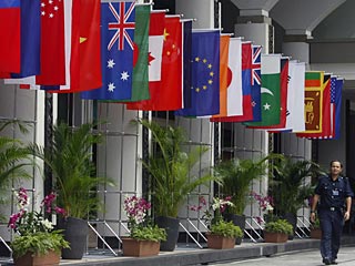 В Сингапуре в понедельник открылась 41-я встреча глав внешнеполитических ведомств Ассоциации стран Юго-Восточной Азии (АСЕАН) 