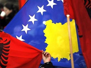 Чеченцев вновь заподозрили в сепаратизме: на стадионе в Грозном якобы появился косовский флаг