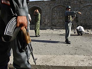 В Кабуле террорист-смертник подорвал себя у блокпоста: трое погибших, один ранен