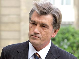 Президент Украины Виктор Ющенко во вторник посетит генпрокуратуру, где даст показания следователям в рамках уголовного дела по факту его отравления в сентябре 2004 года