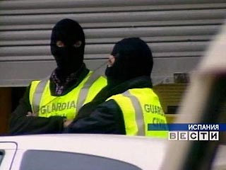Спецслужбы Испании сегодня ночью задержали восемь членов баскской сепаратистской организации ЭТА