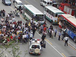 Взрывы автобусов на юге Китая не были терактами