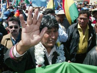 Конституционный суд Боливии постановил приостановить проведение референдума о доверии главе государства и губернаторам страны. Таким образом, судьба голосования, намеченного на 10 августа, оказывается под вопросом