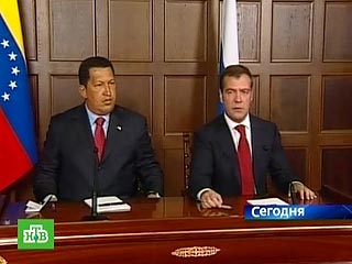 США недовольны Россией, решившей продать Чавесу современное оружие на 2 млрд долларов