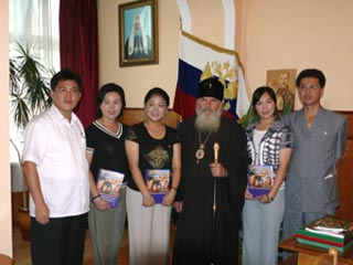 Хористы в составе делегации православного комитета КНДР посетили российское Приморье и были приняты местным правящим архиереем