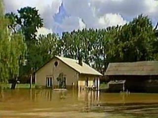 Территории Украины, пострадавшие от наводнения, объявлены зонами чрезвычайной экологической ситуации