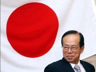 Премьер-министр Японии Ясуо Фукуда в течение дня реорганизует правительство