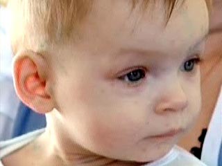 Суд над американцем Майлсом Харрисоном, приемным отцом скончавшегося от жары в запертом автомобиле двухлетнего ребенка из России, начнется 17 ноября