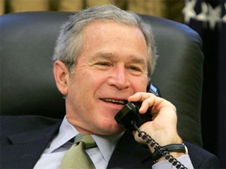 Президент США Джордж Буш провел телефонные беседы с лидерами Литвы и Украины Валдасом Адамкусом и Виктором Ющенко
