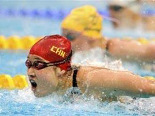 Участники олимпийского турнира пловцов ставят под сомнения фантастический прогресс китаянки Лю Цзыгэ, завоевавшей золотую медаль Игр-2008 на дистанции 200 м баттерфляем с мировым рекордом
