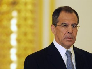 Министр иностранных дел России Сергей Лавров в статье, опубликованной в газете Wall Street Journal, высказался за запрет на поставки оружия Грузии