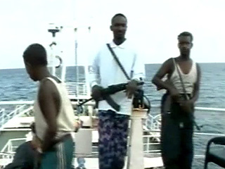 Двое россиян, состоявших в команде танкера-химовоза Irene, находятся в плену у сомалийских пиратов, захвативших накануне это судно