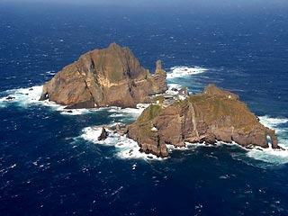 Две партии Северной и Южной Кореи осудили претензии Японии на острова Токто 