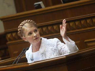 Премьер-министр Украины Юлия Тимошенко предлагает в первый день работы Верховной Рады 2 сентября партии регионов Украины принять закон о престижности шахтерского труда и внести изменения в государственный бюджет, касающиеся угольной отрасли