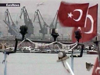 Турция задерживает поставки товаров из РФ в ответ на экономические санкции Москвы 