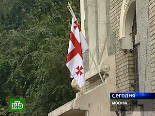 Сотрудники грузинского посольства еще не уехали из Москвы, но готовятся к возвращению на родину