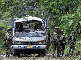 На востоке Колумбии армейскими подразделениями обнаружен и конфискован крупный тайник наркомафии с оружием