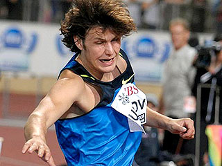 Российский легкоатлет на соревнованиях прыгал в высоту пьяным