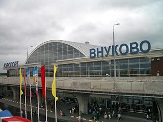 Все московские рейсы компаний, входящих в альянс AiRUnion с сегодняшнего дня переносятся из столичного аэропорта Домодедово в аэропорт Внуково