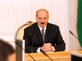 Вопрос о признании независимости Южной Осетии и Абхазии может быть рассмотрен новым парламентом Белоруссии, выборы в который состоятся в конце сентября, заявил президент Белоруссии Александр Лукашенко