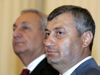 Президенты двух признанных Россией республик Абхазии и Южной Осетии озвучили свои планы относительно дальнейшего их статуса