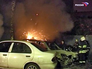 Прошлой ночью пожар произошел в Восточном округе Москвы в автосервисе, расположенном на 9-й улице Соколиной горы