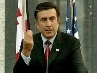 Прокуратура Южной Осетии в ближайшее время объявит президента Грузии Михаила Саакашвили в розыск передает 