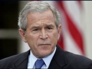 Президент США Джордж Буш разрешил Министерству финансов использовать средства американского Валютного стабилизационного фонда для оказания помощи паевым инвестиционным фондам