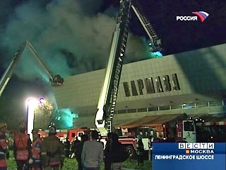 На севере Москвы утром в среду произошел пожар в кинотеатре "Варшава", сообщил источник в правоохранительных органах столицы