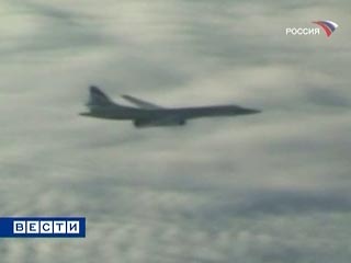 Российскому ядерному бомбардировщику-невидимке удалось незаметно для радаров подлететь к британскому побережью на расстояние, где до него оставалось всего 90 секунд