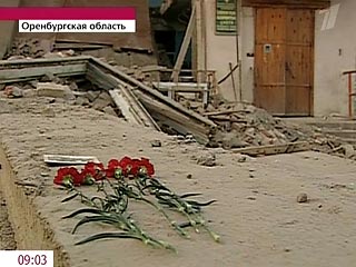 В Оренбургской области простятся с пятью девочками, погибшими при обрушении школы 