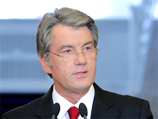 Президент Украины Виктор Ющенко в среду проведет консультации по роспуску парламента