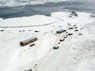 В ночь на 5 октября в Антарктиде на российской станции "Прогресс" произошел пожар в жилом двухэтажном зимовочном домике