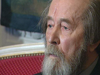15 октября во Франкфурт прибудет посмертная выставка Александра Солженицына, впервые показанная на Московской международной книжной ярмарке