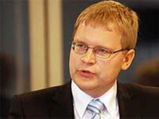 Министр иностранных дел Эстонии Урмас Паэт утверждает, что Россия не полностью выполнила условия перемирия с Грузией, в частности, не вывела все войска с территории этой страны