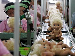 Кризис ударил по китайским фабрикам по производству игрушек